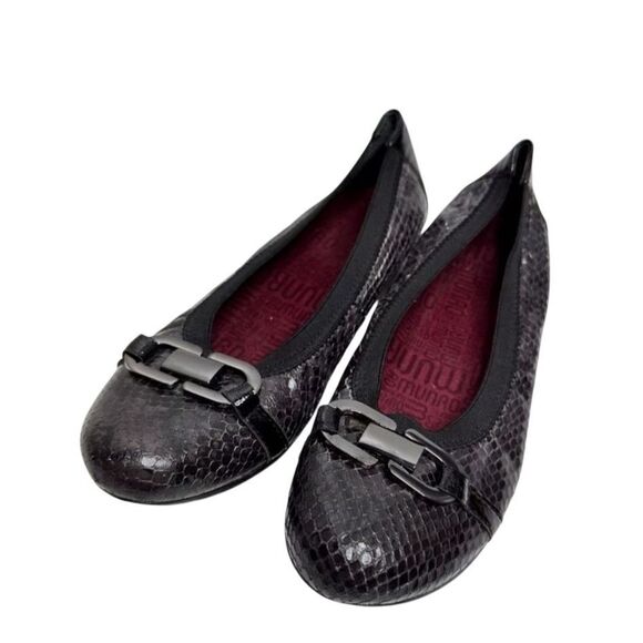 Munro Flats Size 6.5‎ Ivy II Black Snake Slip On Flexible - Picture 1 of 10